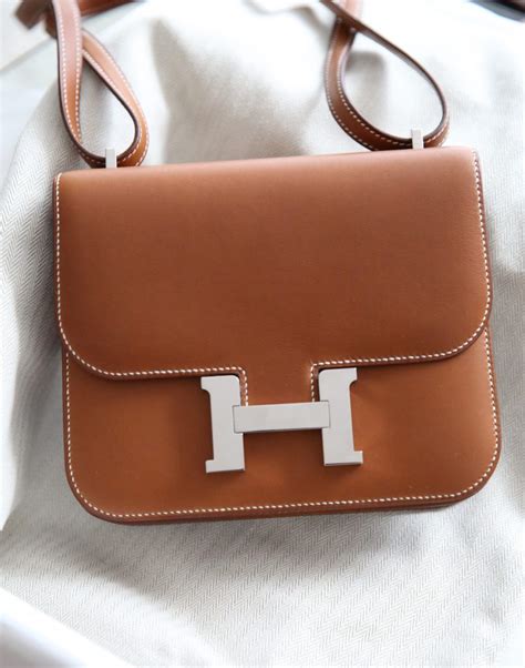 hermes constance mini